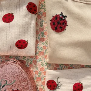 Konges Sløjd Overdele | Lou Ladybug Sweatshirt - ladybug glitter